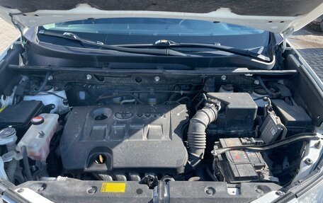 Toyota RAV4, 2014 год, 1 670 000 рублей, 13 фотография