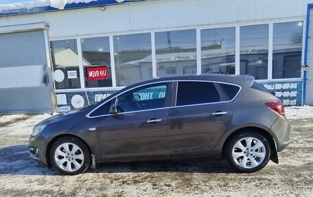 Opel Astra J, 2013 год, 500 000 рублей, 1 фотография