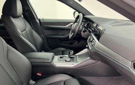 BMW 4 серия, 2022 год, 7 352 000 рублей, 13 фотография