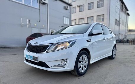 KIA Rio III рестайлинг, 2013 год, 680 000 рублей, 3 фотография