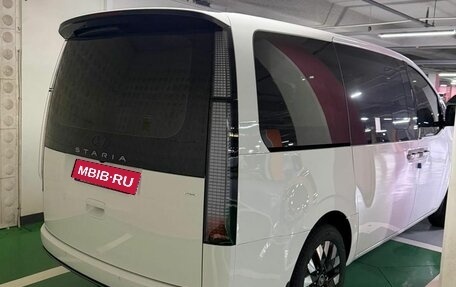 Hyundai Staria, 2025 год, 8 990 000 рублей, 5 фотография