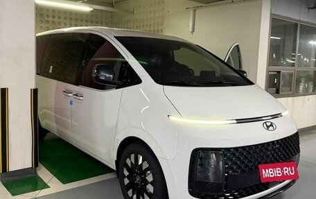 Hyundai Staria, 2025 год, 8 990 000 рублей, 2 фотография