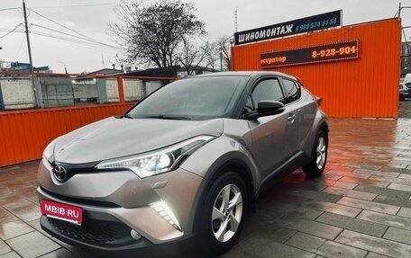 Toyota C-HR I рестайлинг, 2019 год, 2 200 000 рублей, 5 фотография