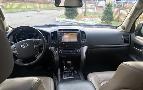 Toyota Land Cruiser 200, 2011 год, 3 350 000 рублей, 6 фотография