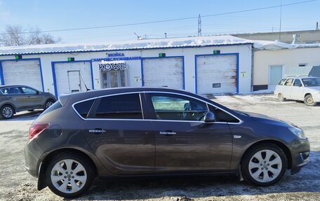 Opel Astra J, 2013 год, 500 000 рублей, 2 фотография
