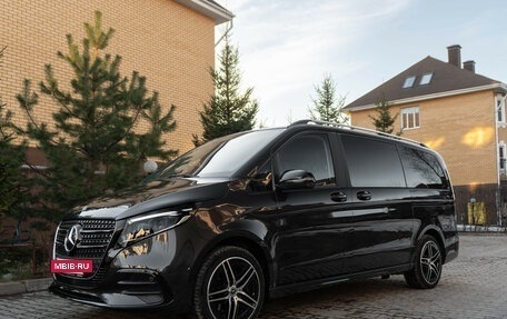 Mercedes-Benz V-Класс, 2024 год, 9 950 000 рублей, 12 фотография