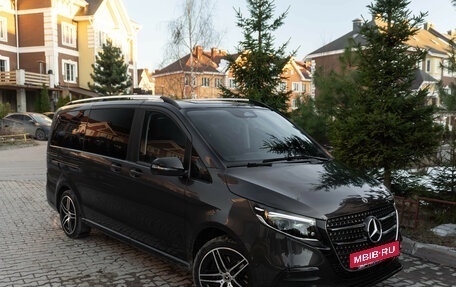 Mercedes-Benz V-Класс, 2024 год, 9 950 000 рублей, 7 фотография