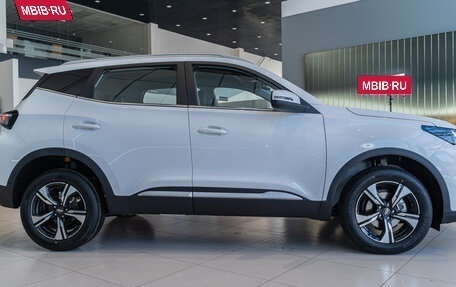 Chery Tiggo 4 I рестайлинг, 2025 год, 2 039 000 рублей, 5 фотография