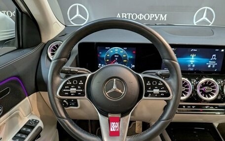 Mercedes-Benz GLA, 2021 год, 3 750 000 рублей, 16 фотография