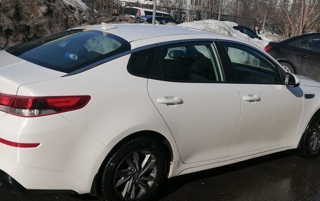 KIA Optima IV, 2019 год, 1 300 000 рублей, 10 фотография