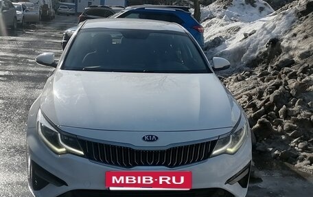 KIA Optima IV, 2019 год, 1 300 000 рублей, 11 фотография