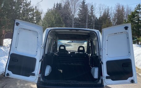 Opel Combo C, 2009 год, 700 000 рублей, 13 фотография