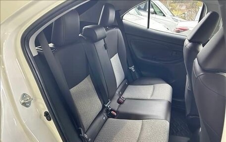 Toyota Yaris Cross, 2023 год, 2 380 000 рублей, 14 фотография