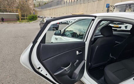 KIA Rio III рестайлинг, 2016 год, 700 000 рублей, 15 фотография