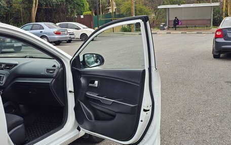 KIA Rio III рестайлинг, 2016 год, 700 000 рублей, 10 фотография