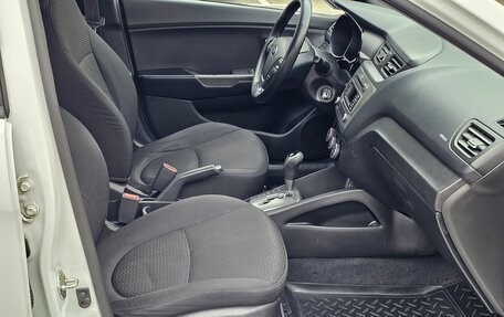 KIA Rio III рестайлинг, 2016 год, 700 000 рублей, 27 фотография