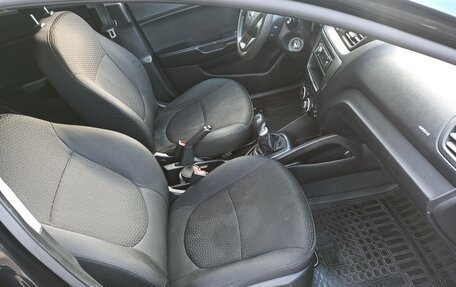 KIA Rio III рестайлинг, 2011 год, 650 000 рублей, 12 фотография