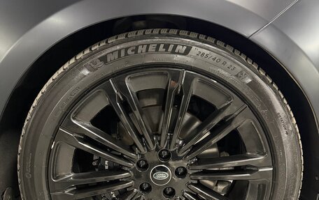 Land Rover Range Rover IV рестайлинг, 2023 год, 19 000 000 рублей, 20 фотография