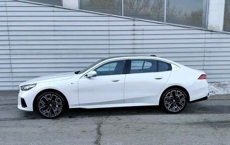 BMW 5 серия, 2026 год, 8 160 000 рублей, 3 фотография