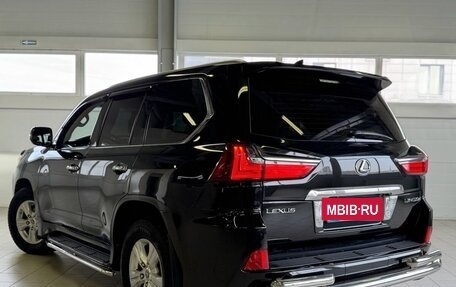 Lexus LX III, 2017 год, 5 998 000 рублей, 3 фотография