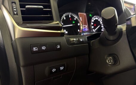 Lexus LX III, 2017 год, 5 998 000 рублей, 18 фотография