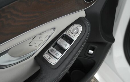 Mercedes-Benz C-Класс, 2017 год, 2 250 000 рублей, 15 фотография