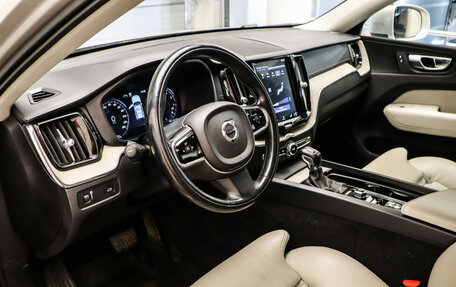 Volvo XC60 II, 2019 год, 3 250 000 рублей, 7 фотография