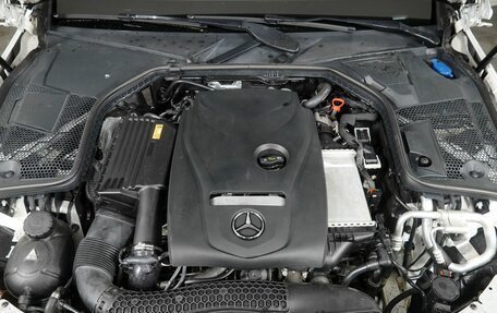 Mercedes-Benz C-Класс, 2017 год, 2 250 000 рублей, 24 фотография