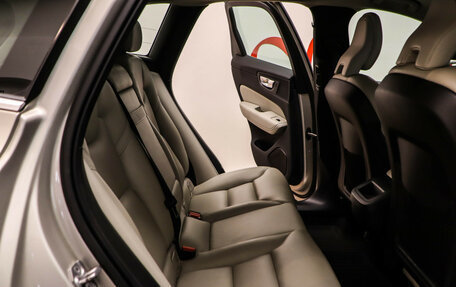 Volvo XC60 II, 2019 год, 3 250 000 рублей, 22 фотография