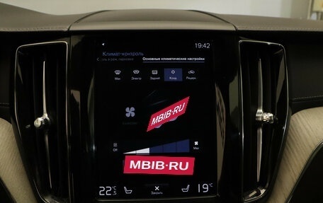 Volvo XC60 II, 2019 год, 3 250 000 рублей, 16 фотография