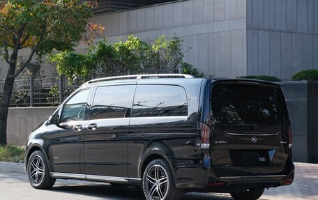 Mercedes-Benz V-Класс, 2025 год, 17 490 000 рублей, 4 фотография