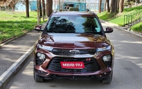 Chevrolet TrailBlazer, 2022 год, 1 800 000 рублей, 5 фотография