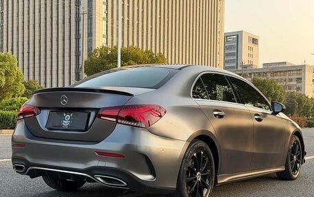 Mercedes-Benz A-Класс, 2022 год, 2 350 000 рублей, 4 фотография