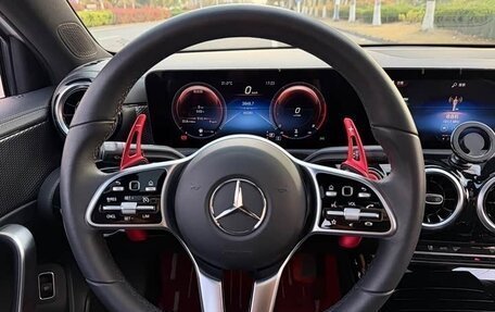 Mercedes-Benz A-Класс, 2022 год, 2 350 000 рублей, 12 фотография