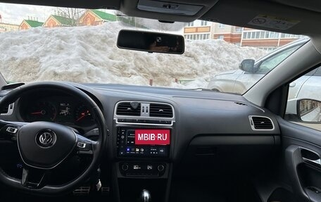 Volkswagen Polo VI (EU Market), 2016 год, 1 000 000 рублей, 6 фотография