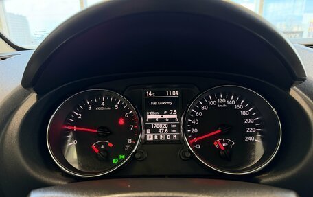 Nissan Qashqai, 2011 год, 898 000 рублей, 11 фотография