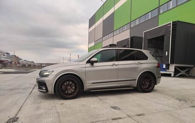 Volkswagen Tiguan II, 2018 год, 2 890 000 рублей, 1 фотография