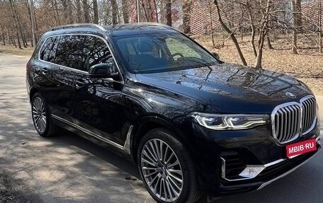 BMW X7, 2021 год, 9 200 000 рублей, 1 фотография