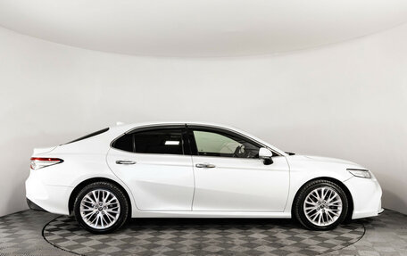 Toyota Camry, 2019 год, 2 749 000 рублей, 6 фотография