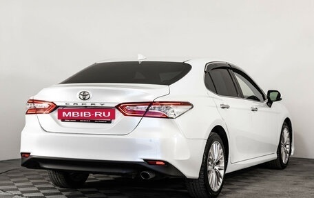 Toyota Camry, 2019 год, 2 749 000 рублей, 8 фотография