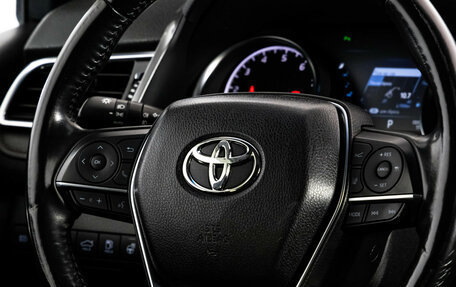 Toyota Camry, 2019 год, 2 749 000 рублей, 17 фотография