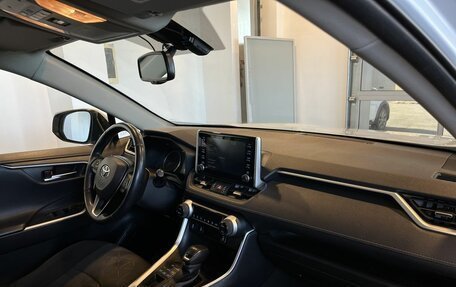 Toyota RAV4, 2021 год, 3 444 000 рублей, 12 фотография