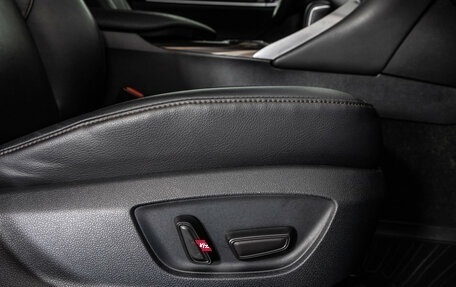 Toyota Camry, 2019 год, 2 749 000 рублей, 32 фотография