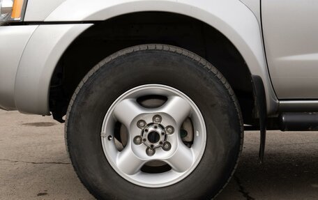 Nissan NP300, 2013 год, 1 600 000 рублей, 8 фотография