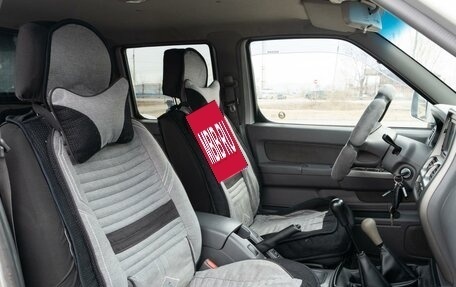 Nissan NP300, 2013 год, 1 600 000 рублей, 13 фотография