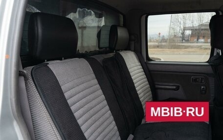 Nissan NP300, 2013 год, 1 600 000 рублей, 12 фотография