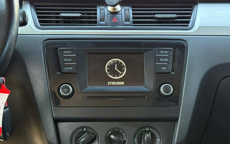 Skoda Rapid I, 2017 год, 1 100 000 рублей, 26 фотография