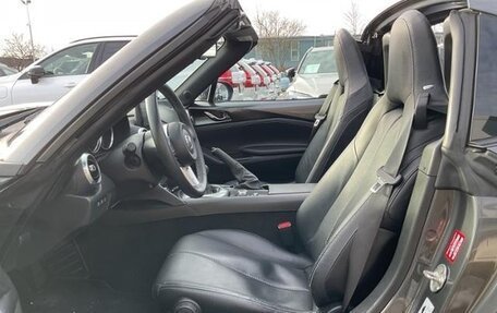 Mazda MX-5, 2022 год, 2 906 000 рублей, 23 фотография