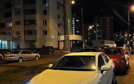 Toyota Camry, 2021 год, 2 500 000 рублей, 4 фотография