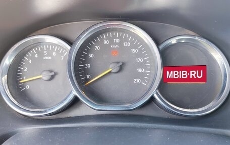 Renault Logan II, 2020 год, 635 000 рублей, 13 фотография